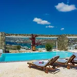 Sea View With Private Pool *